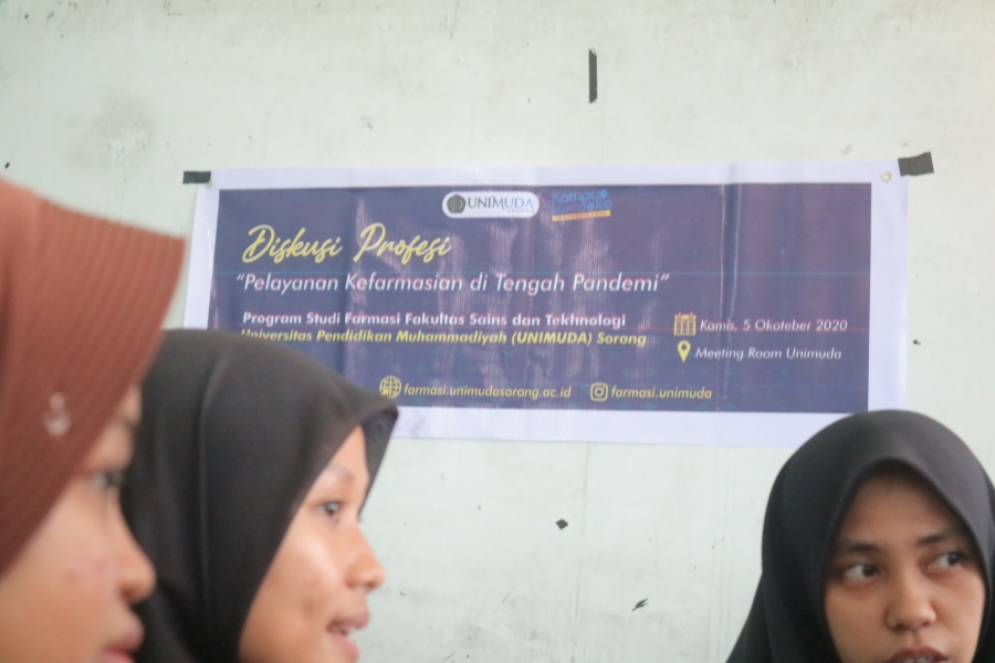 GELAR DISPROF, FARMASI UNIMUDA MEMBAHAS TERKAIT PELAYAN FARMASI DI TENGAH PANDEMI